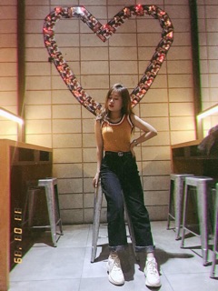 Quần bò ống rộng đen