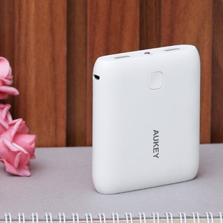 Pin sạc dự phòng polymer 10.000 mah aukey pb-n42