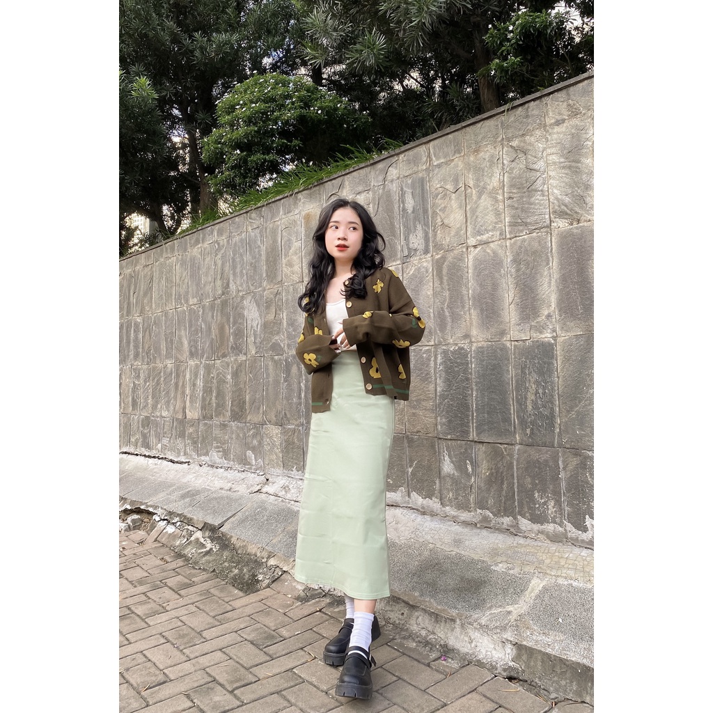 Áo len cardigan thêu hoa AINE CARDIGAN | BigBuy360 - bigbuy360.vn