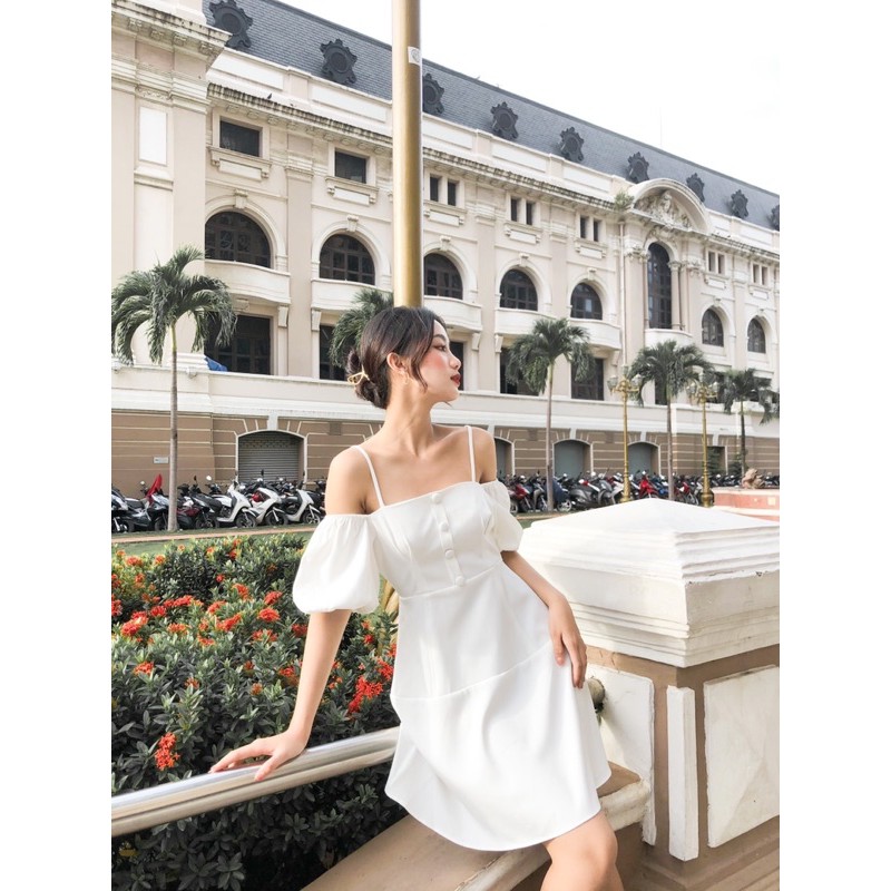 Váy 2 dây trễ vai