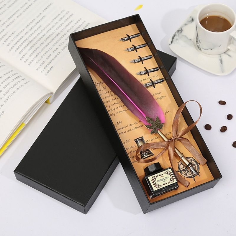 Lọ Đựng Bút Mực Bán Trong Hộp Lưu Trữ