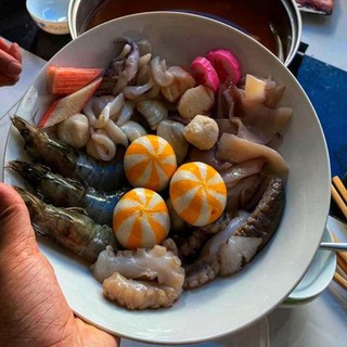 Bánh bao trứng CÁ NHÍM Malaysia