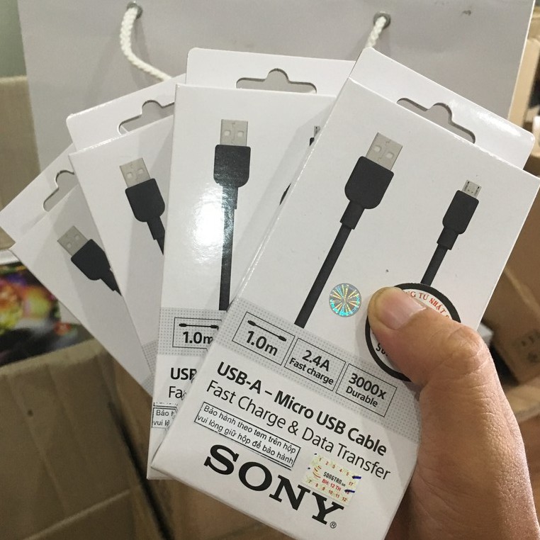 DÂY CÁP SẠC VÀ TRUYỀN DỮ LIỆU SONY CP-AB100/BCE - HÀNG CHÍNH HÃNG SONY VIỆT NAM