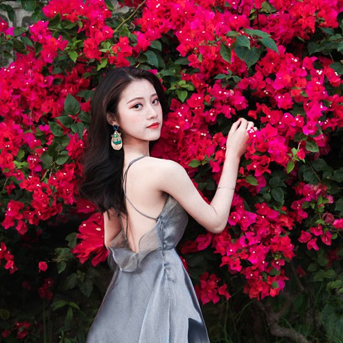 Đầm dáng xòe mini hai dây Emilyshop