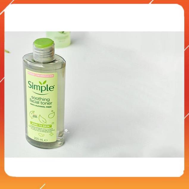 [CHÍNH HÃNG] Nước hoa hồng Simple Toner làm dịu và cân bằng độ ẩm cho da - lành tính không chứa cồn 200ml