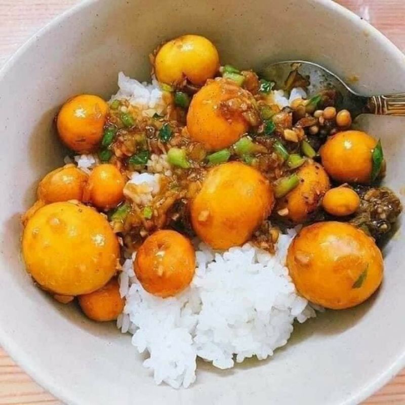 1 kg TRỨNG GÀ NON