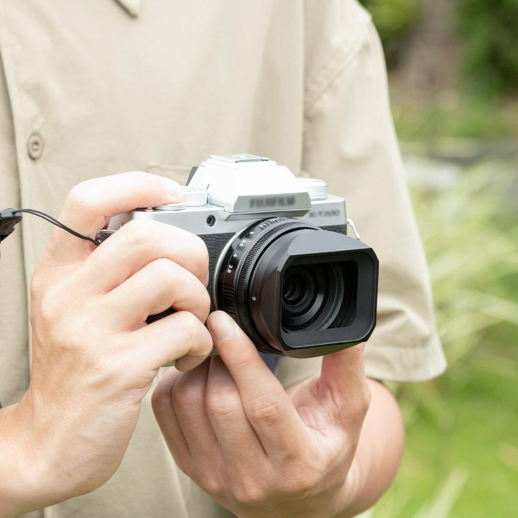 Le pare-soleil JJC remplace Fujifilm LH-XF35-2 pour objectif Fujifilm