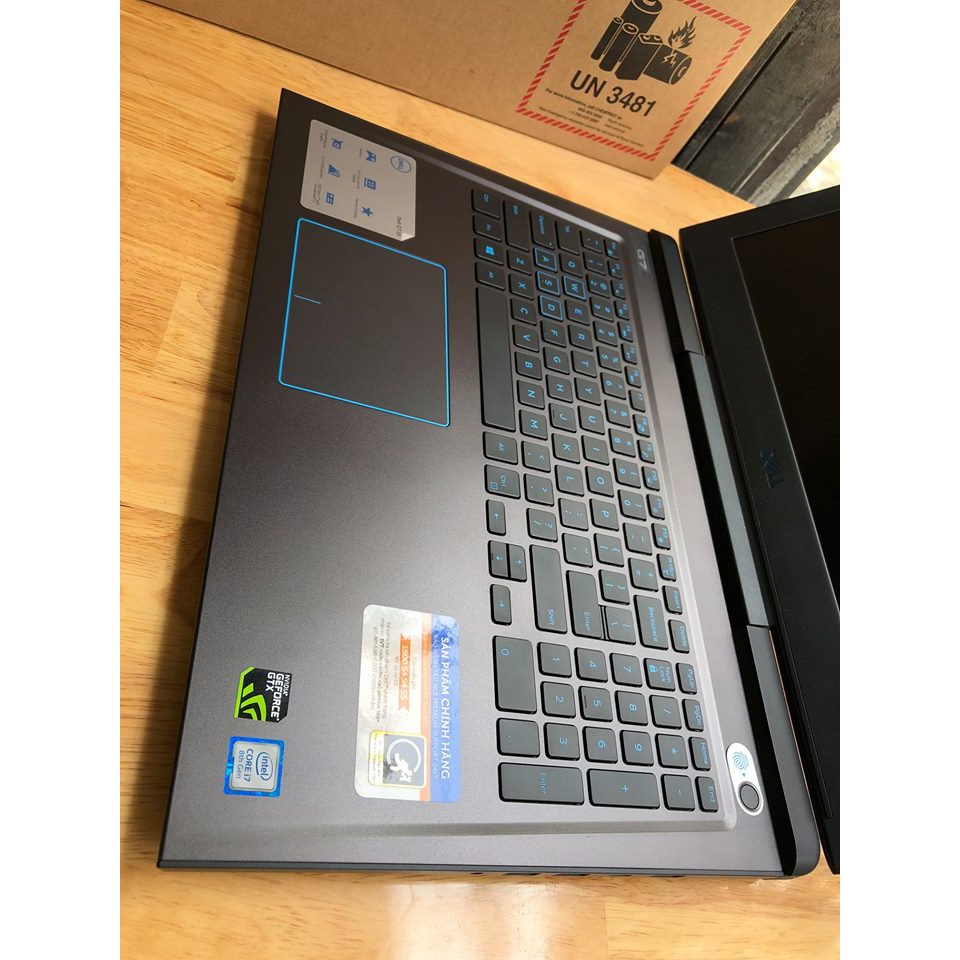 Laptop Gaming Dell G7 7588