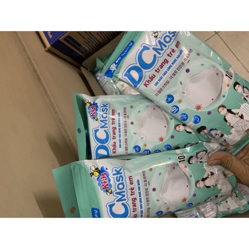 Khẩu trang 4D KF94 DC cho bé ( thùng 600c )