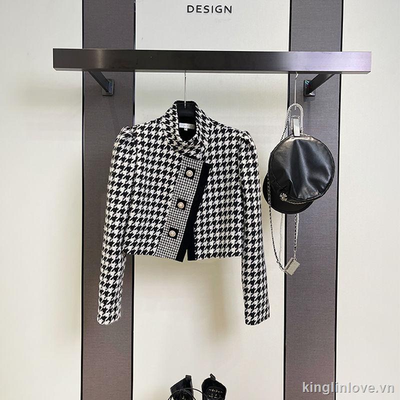 Áo khoác dáng ngắn phối nút thiết kế mới cao cấp thời trang | BigBuy360 - bigbuy360.vn