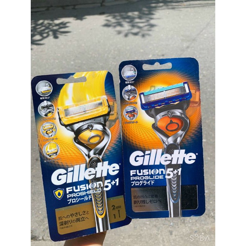 dao cạo râu massage 5 lưỡi Gillette 5+1 Fusion