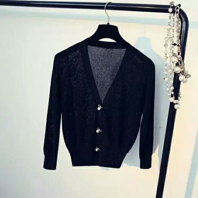 - Áo cardigan nhũ thời trang