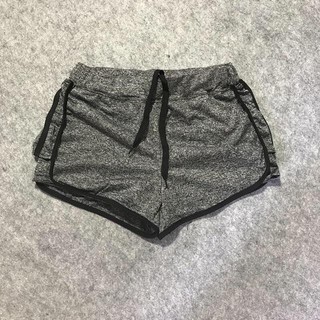 ...... Quần short nữ hot hot