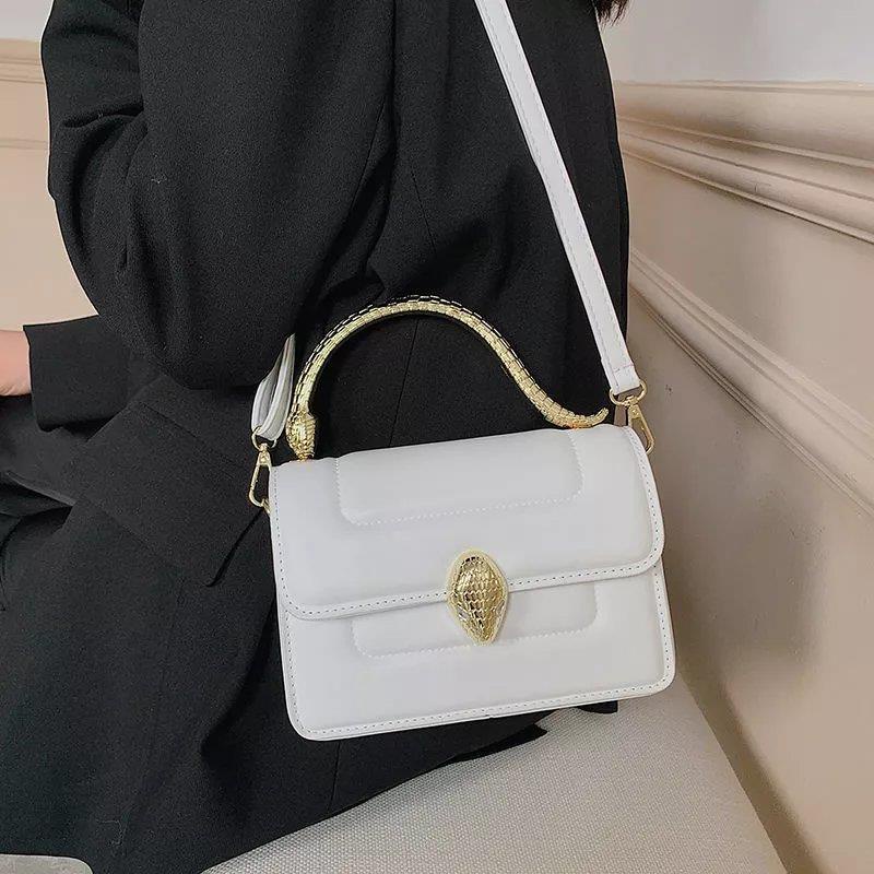 Túi tote đeo chéo/ xách tay đính đá kiểu đầu rắn thời trang 2022 dành cho nữ