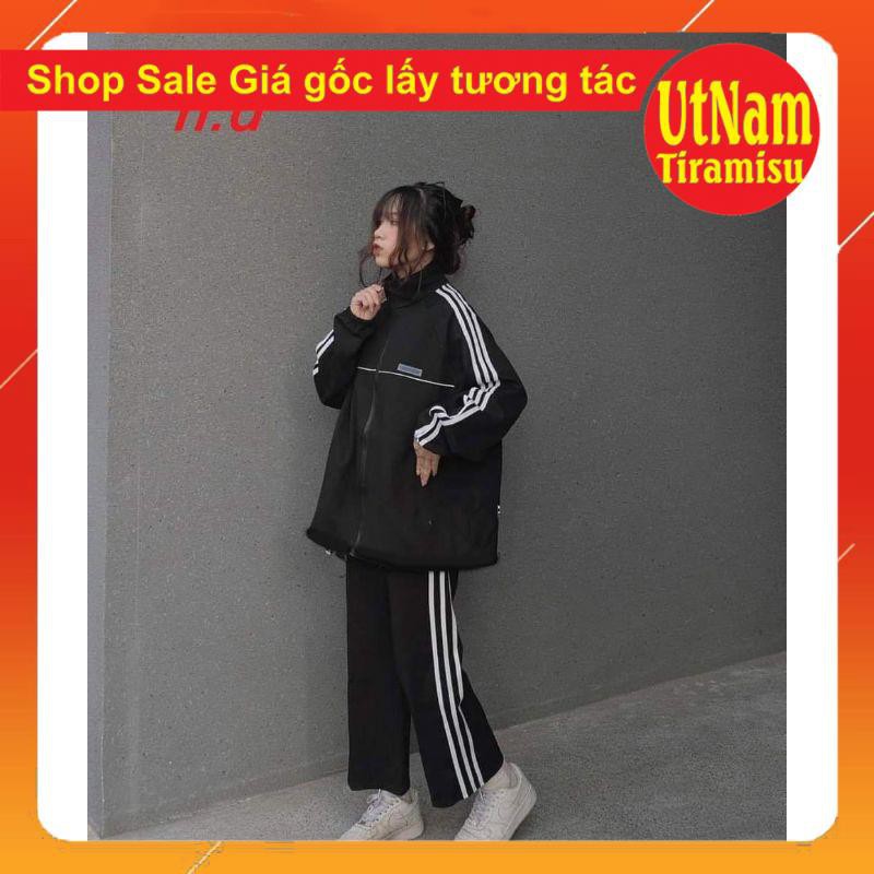 [Mã WASTHOT giảm 15K đơn bất kì] Sét bộ nữ bộ ba sọc logo ngực trắng + quần ba rot form thụng unisex giá rẻ | BigBuy360 - bigbuy360.vn