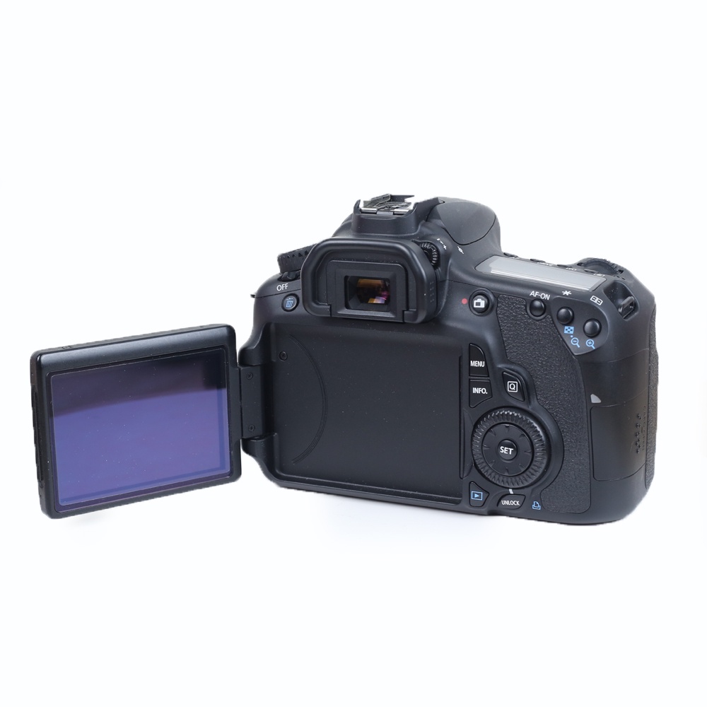 Máy ảnh Canon 60d  hình thức 95% - 99%