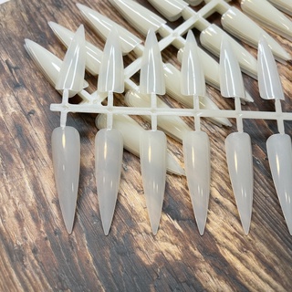 Móng Vỉ Nhọn Đục, Đen 240 Móng Chính Hãng