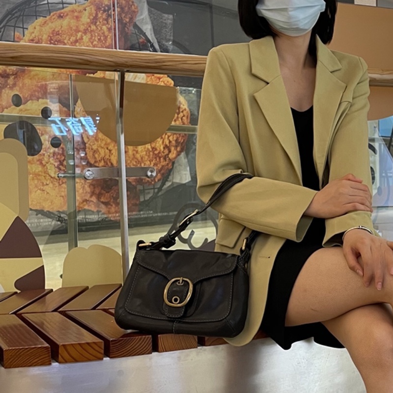 Túi đeo vai IELGY có khóa gài thời trang sành điệu cho nữ