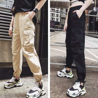 Quần jogger kaki túi hộp