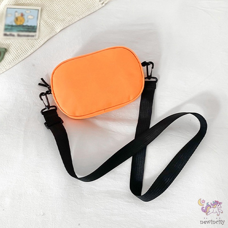 Túi Xách Đeo Vai Vải Bố Họa Tiết Hoạt Hình Phong Cách Hàn Quốc Đáng Yêu Dành Cho Trẻ