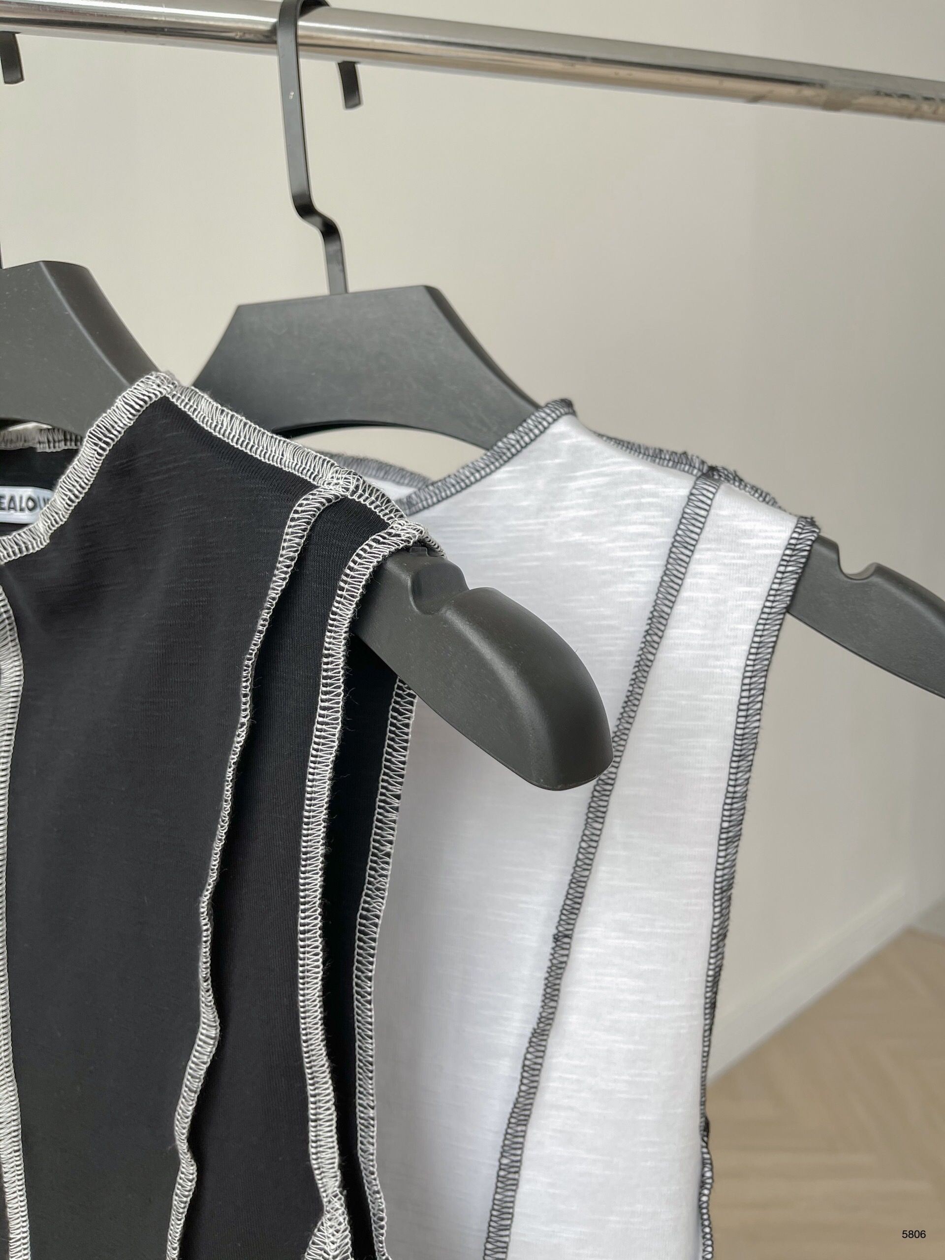 Áo tanktop không tay 5806 | BigBuy360 - bigbuy360.vn