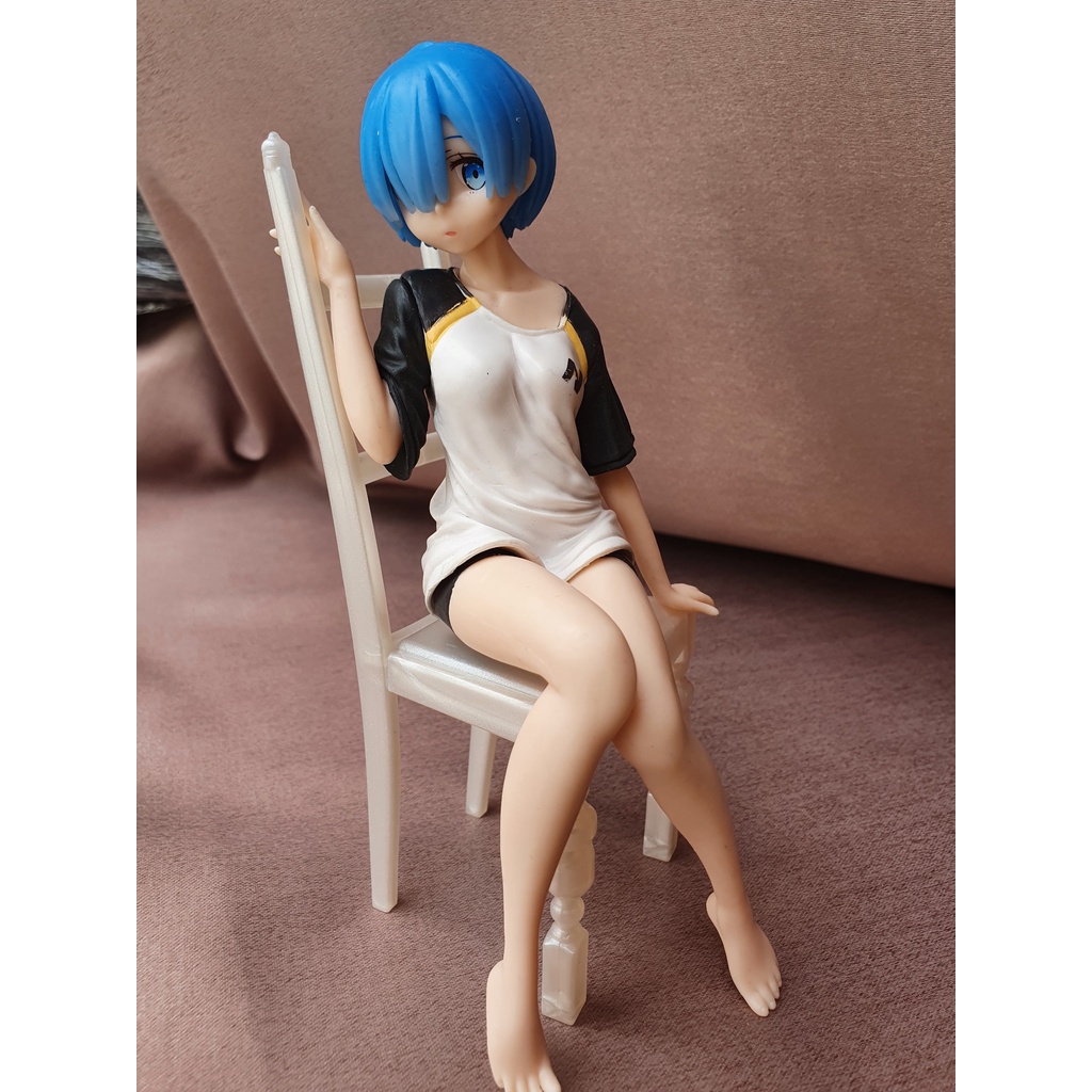 Mô Hình Figure Rem Mặc Áo Subaru - Re: Zero - Mô Hình Không Hộp