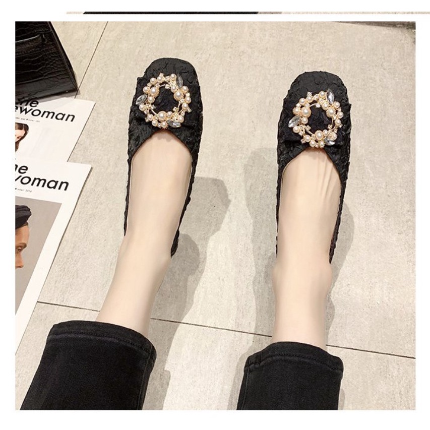 Mã 810 Giầy búp bê nữ da nhăn tag đá ngọc