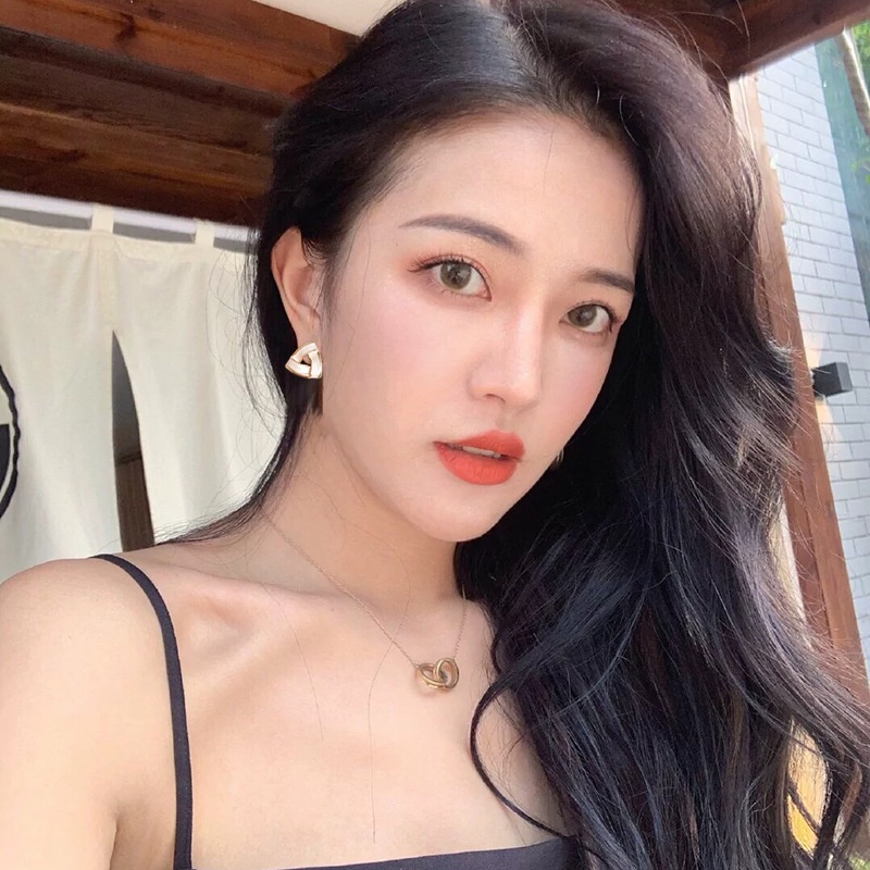 Khuyên Tai Hình Tam Giác Phong Cách Hàn Quốc Thời Trang Cho Nữ