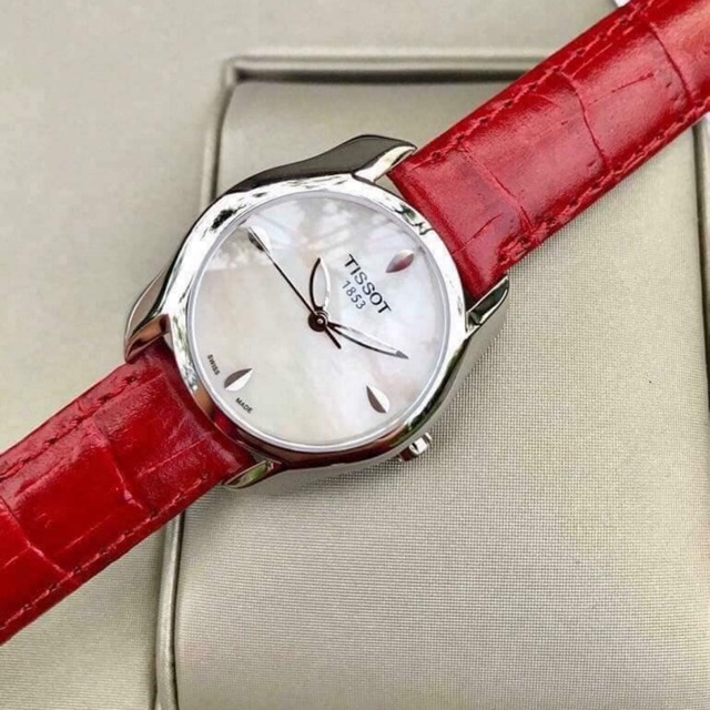 Đồng hồ nữ Tissot T023.210.16.111.01 29mm