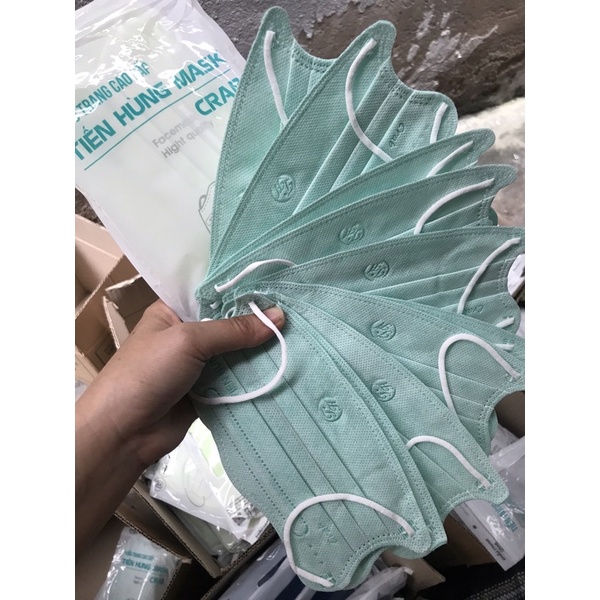 Khẩu trang con cua