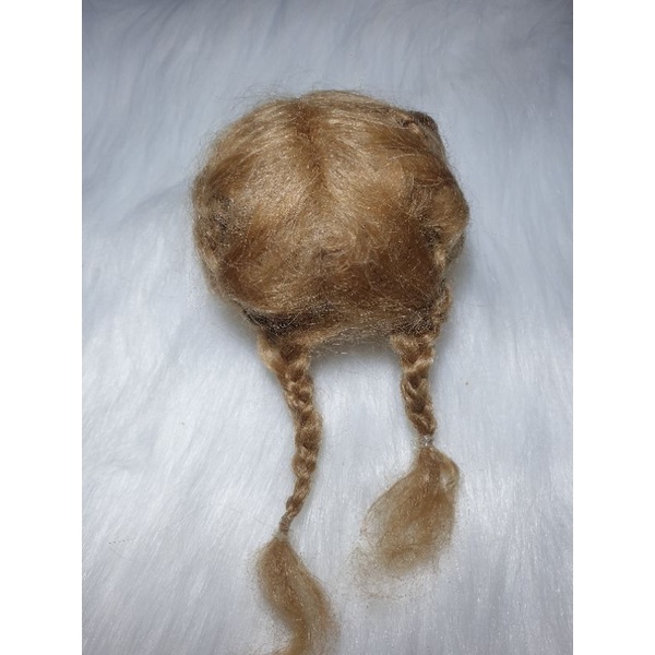 Wig mohair vàng