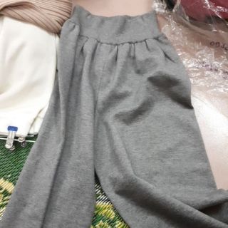 Combo 5 quần dài len cho b gái .của chu huong