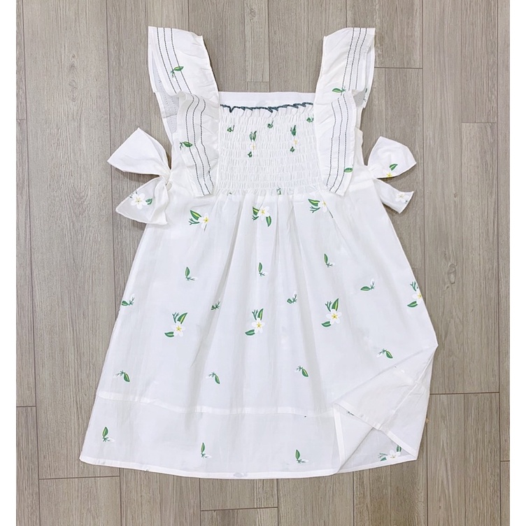 Váy trắng smock hoa xanh-HÀNG SALE KO ĐỔI TRẢ