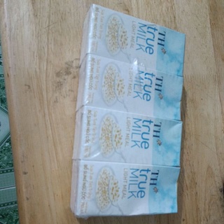 Lốc sữa TH true Light meat 180ml × 4 hộp