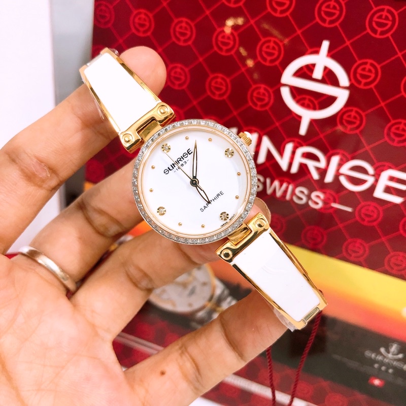 Đồng hồ nữ SUNRISE 9991Aa, Vành Đá sang trọng,full hộp thẻ chính hãng, Kính Sapphire chống xước chống nước tốt