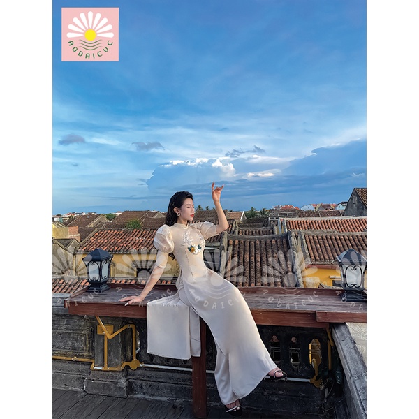 Áo dài lụa tây thi tay bồng đính hoa ngực thời trang cao cấp