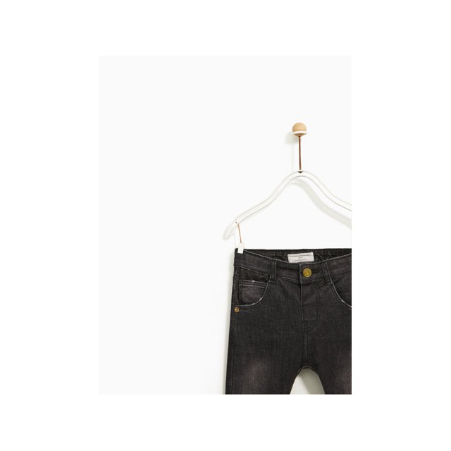 Quần bò mài Zara bé trai