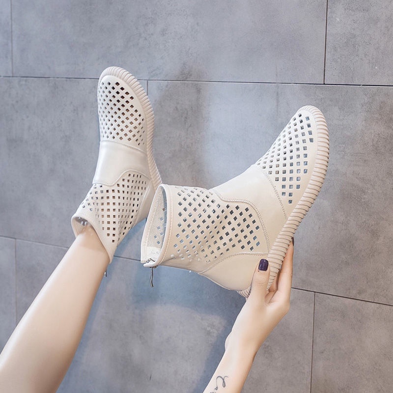 Giày Bốt Martin Anh Quốc Đế Bằng Thiết Kế Mới Mùa Hè 2021 Cho Nữ