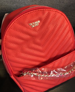 Balo nữ Victoria’s Secret