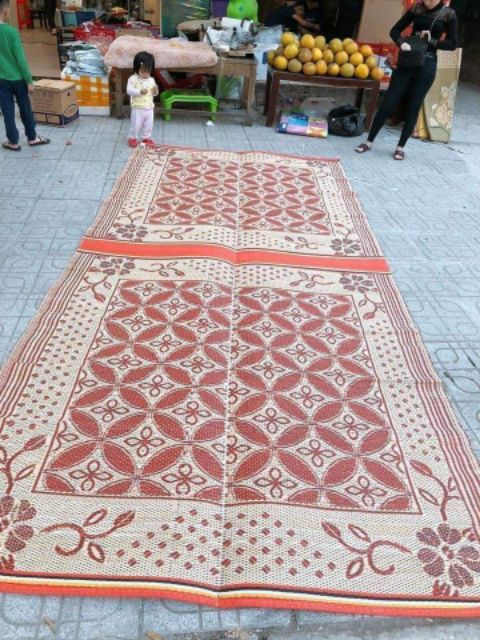 Chiếu nhựa gấp gọn size 2m ×3m giao hình ngẫu nhiên