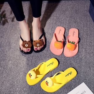 Dép xỏ ngón đế bằng chống trượt đính hình con vật phong cách Hàn Quốc dễ thương