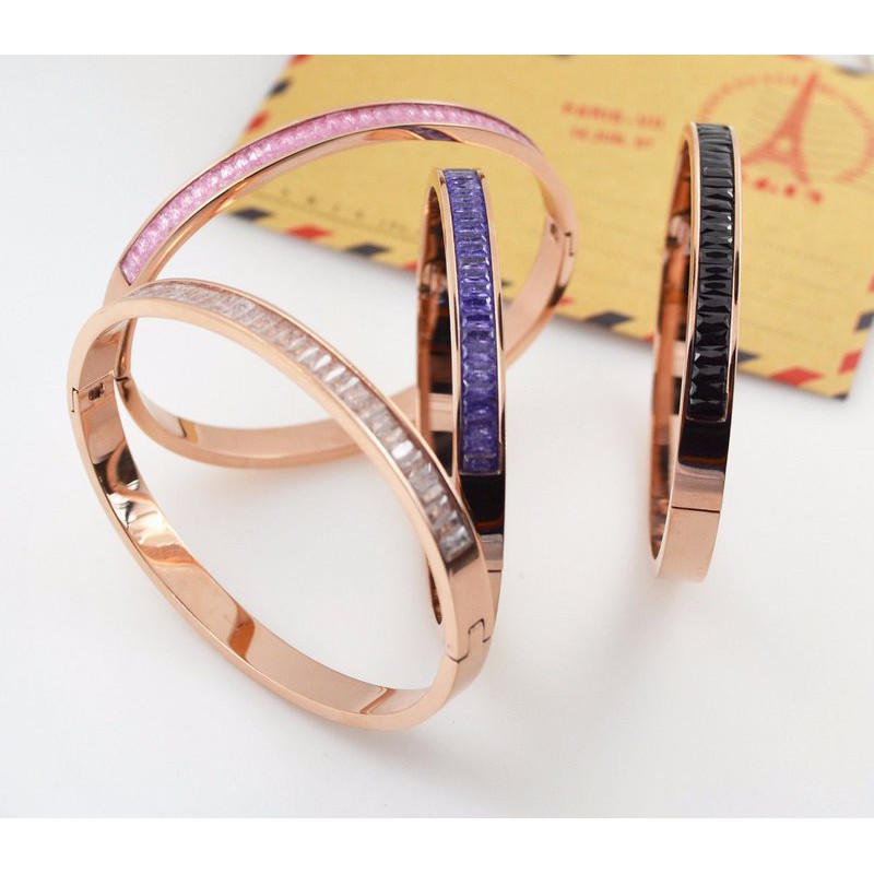 Vòng Tay Đính Pha Lê Ti Tan Không Gỉ TT 0621