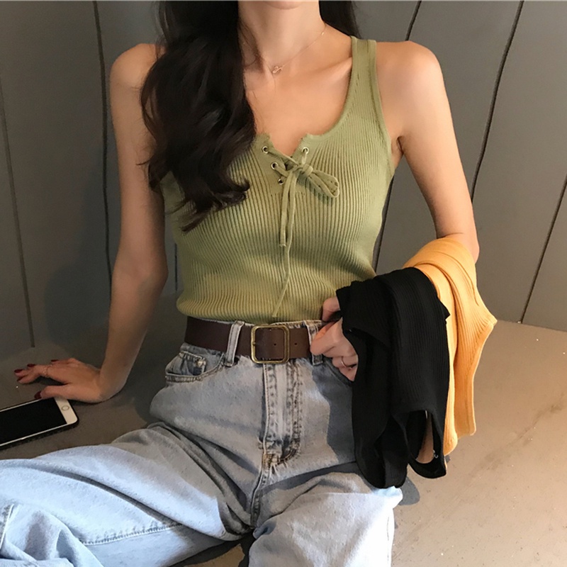 Mùa hè năm 2021 Hàn Quốc dệt kim mỏng và sexy mặc bên ngoài áo vest dưới cùng sơ mi nhỏ địu trong không tay phụ nữ hàng