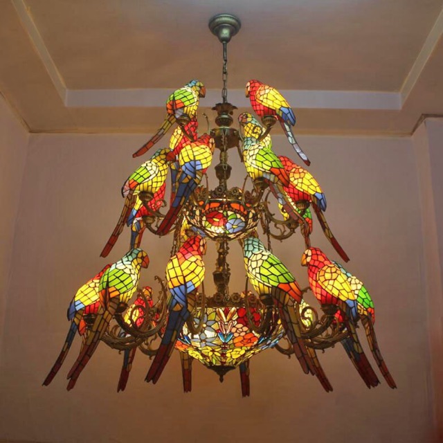 Đèn chùm trang trí Tiffany con vẹt 3 tầng