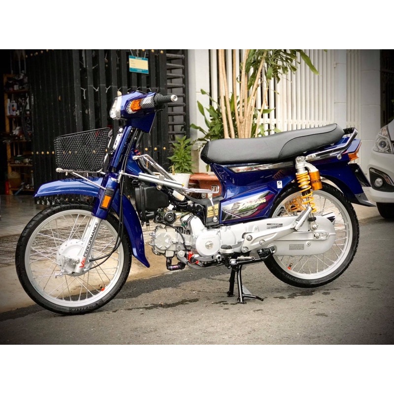 ( Quí khách vui lòng mang ra tiệm cho thợ dán ) Tem Dream 1997 Crom cao cấp 3 lớp ko bay màu