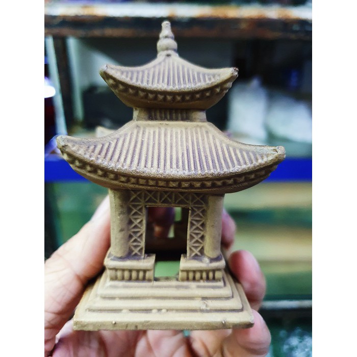 THÁP TRANG TRÍ HỒ CÁ NON BỘ RỘNG 5CM CAO 9CM