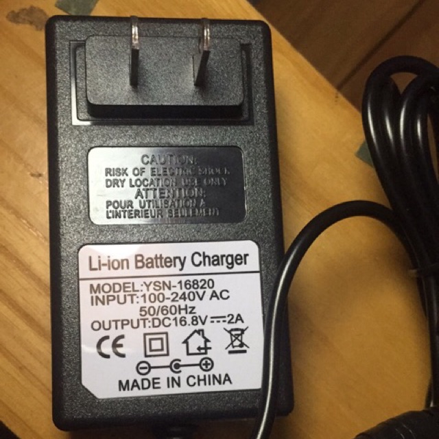 Sạc Adapter 14,4v -16,8V