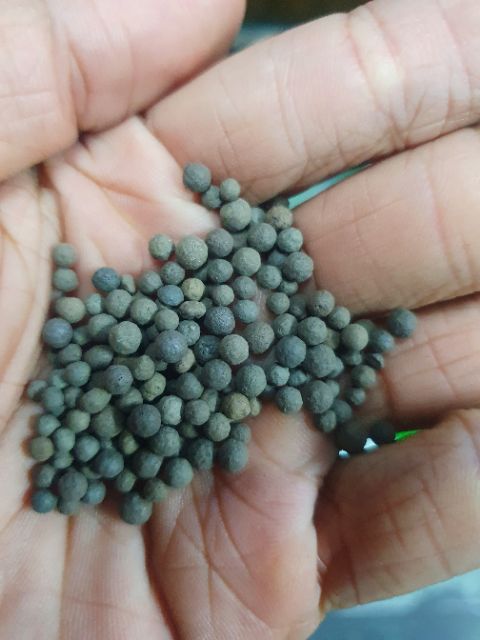 PHÂN NỀN TRỒNG CÂY THỦY SINH BỊCH AQUAFY ĐÀI LOAN 2KG