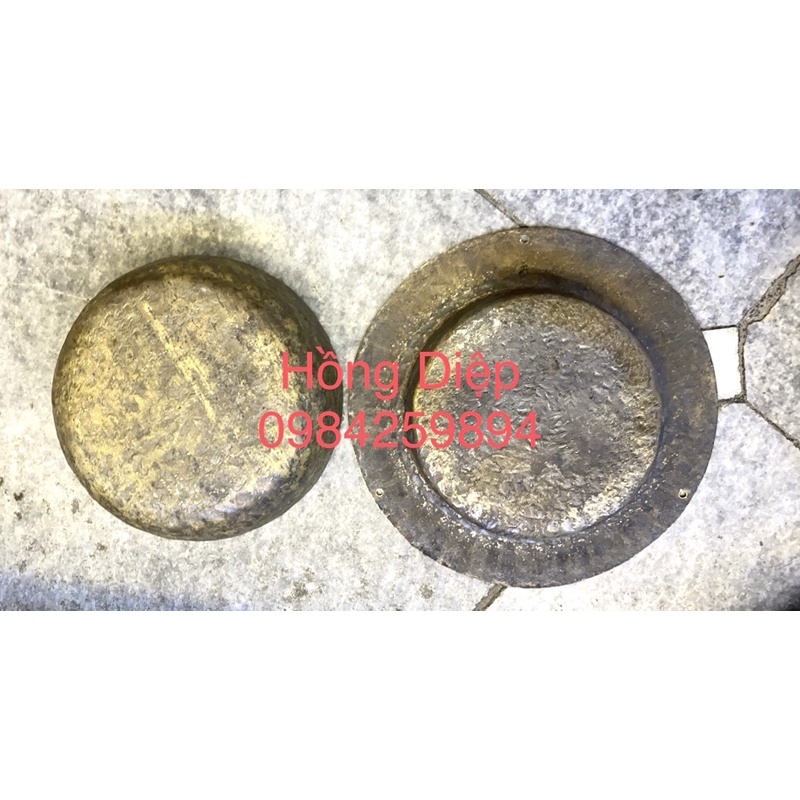 Bộ gõ nhạc cụ bằng đồng tiu , cảnh