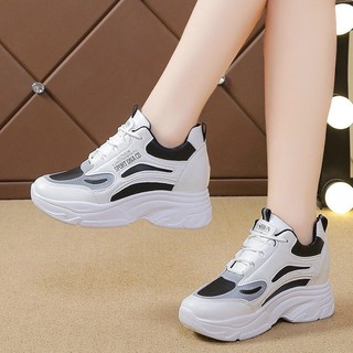 GIÀY THỂ THAO ĐỘN ĐẾ 8CM